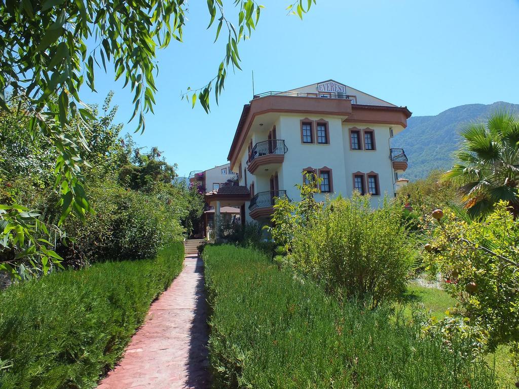 Everest Apart Hotel Олудениз Экстерьер фото
