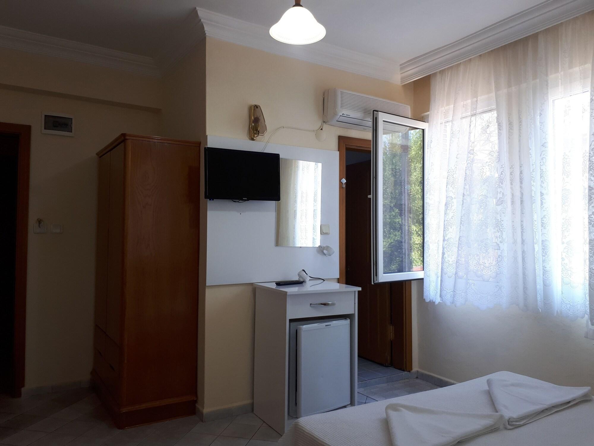 Everest Apart Hotel Олудениз Экстерьер фото