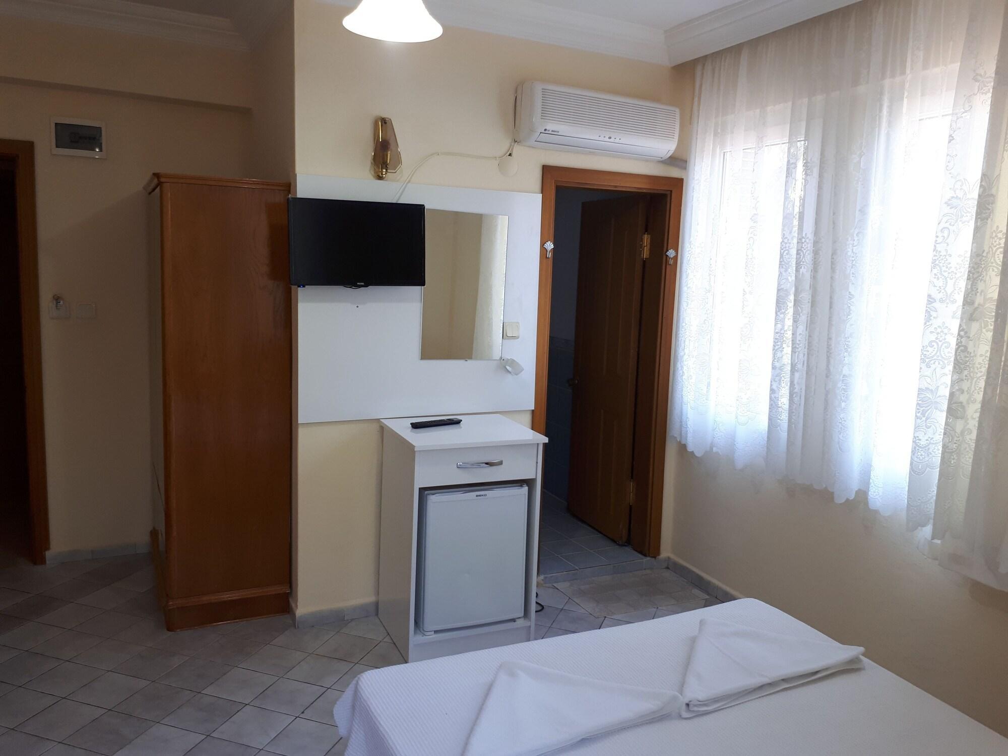 Everest Apart Hotel Олудениз Экстерьер фото