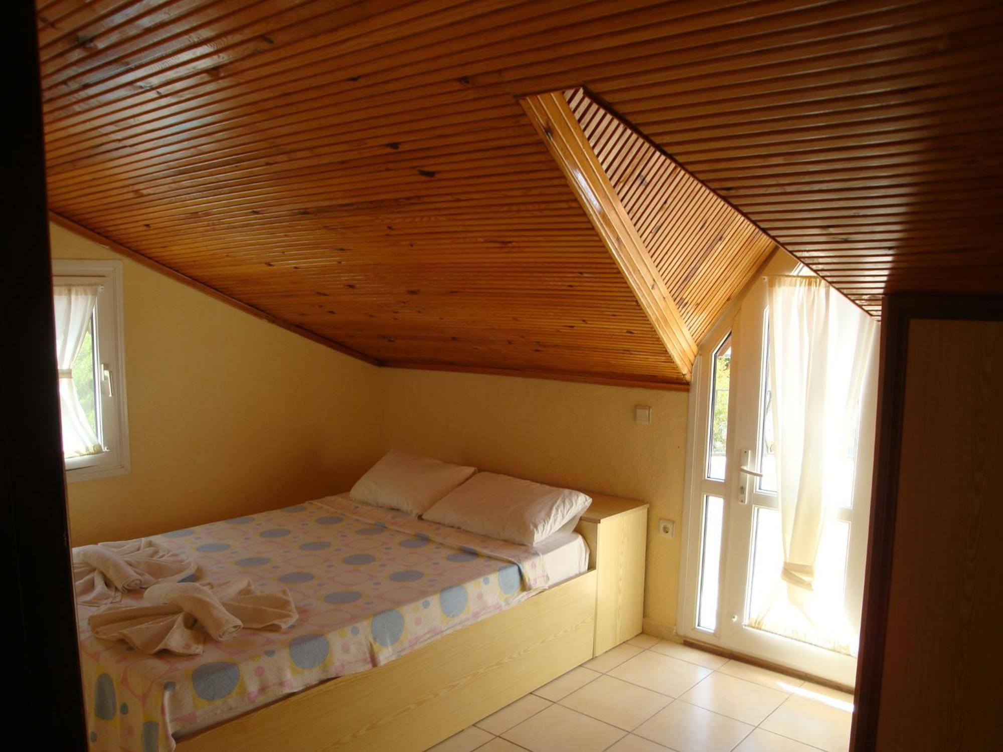 Everest Apart Hotel Олудениз Номер фото